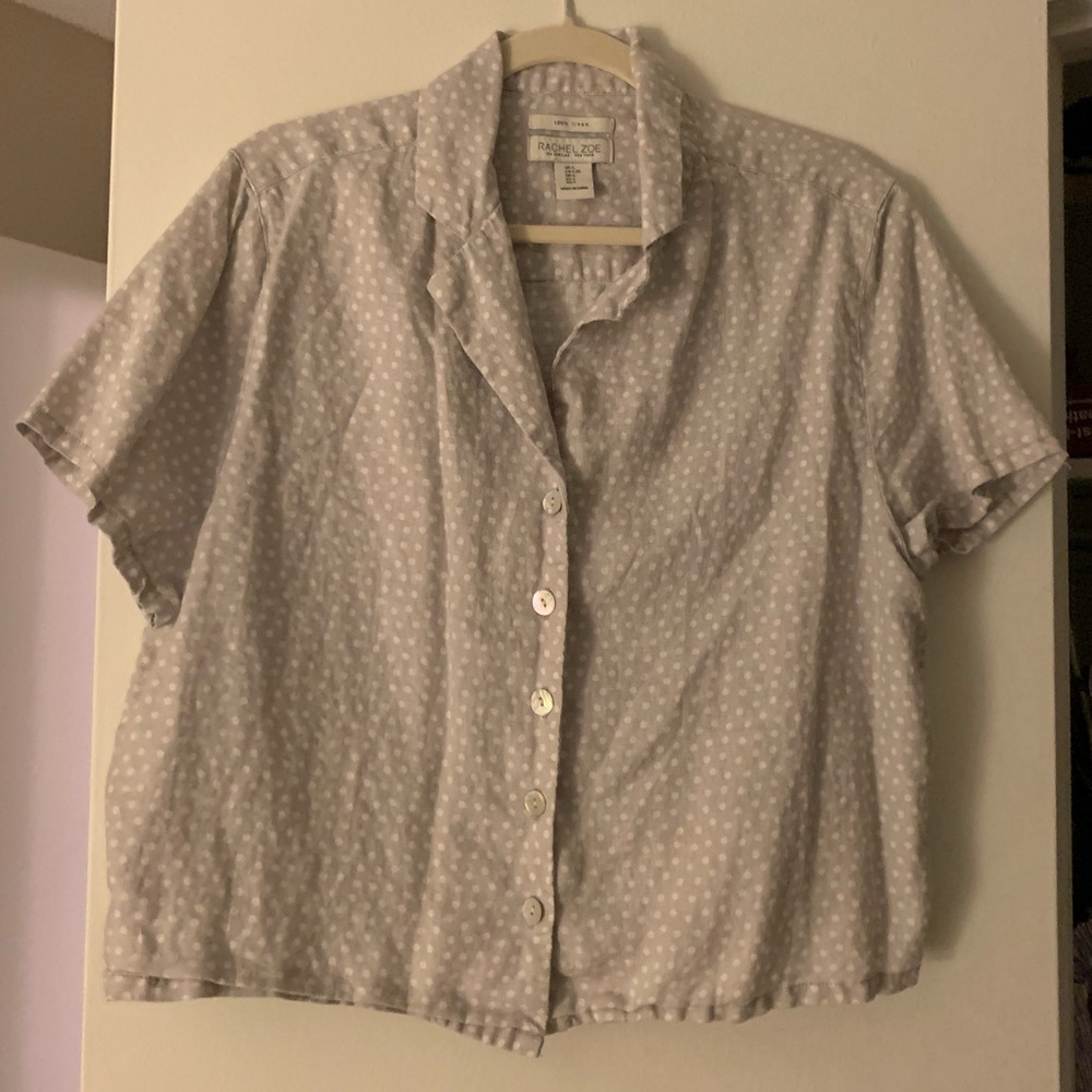Rachel Zoe grey polka dot cropped boxy button down